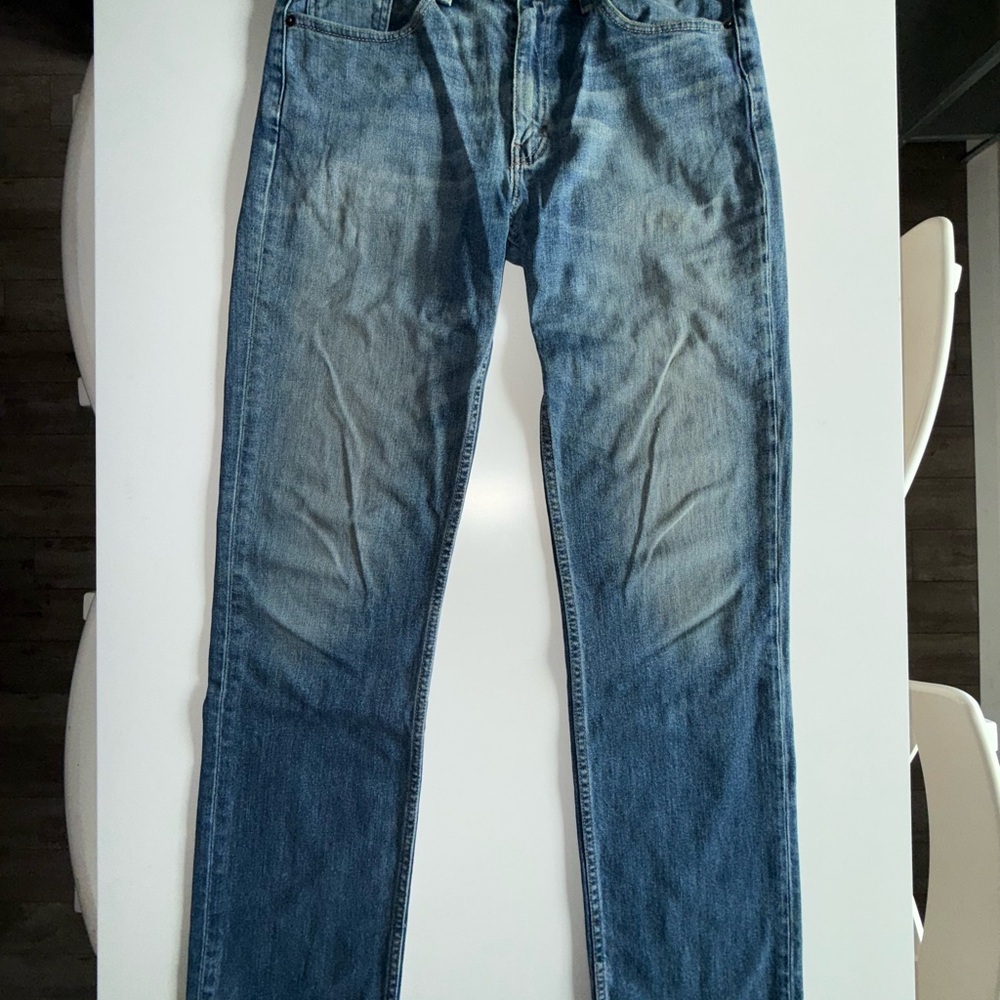 Levi’s 514 32x34 Medium Wash Jeans